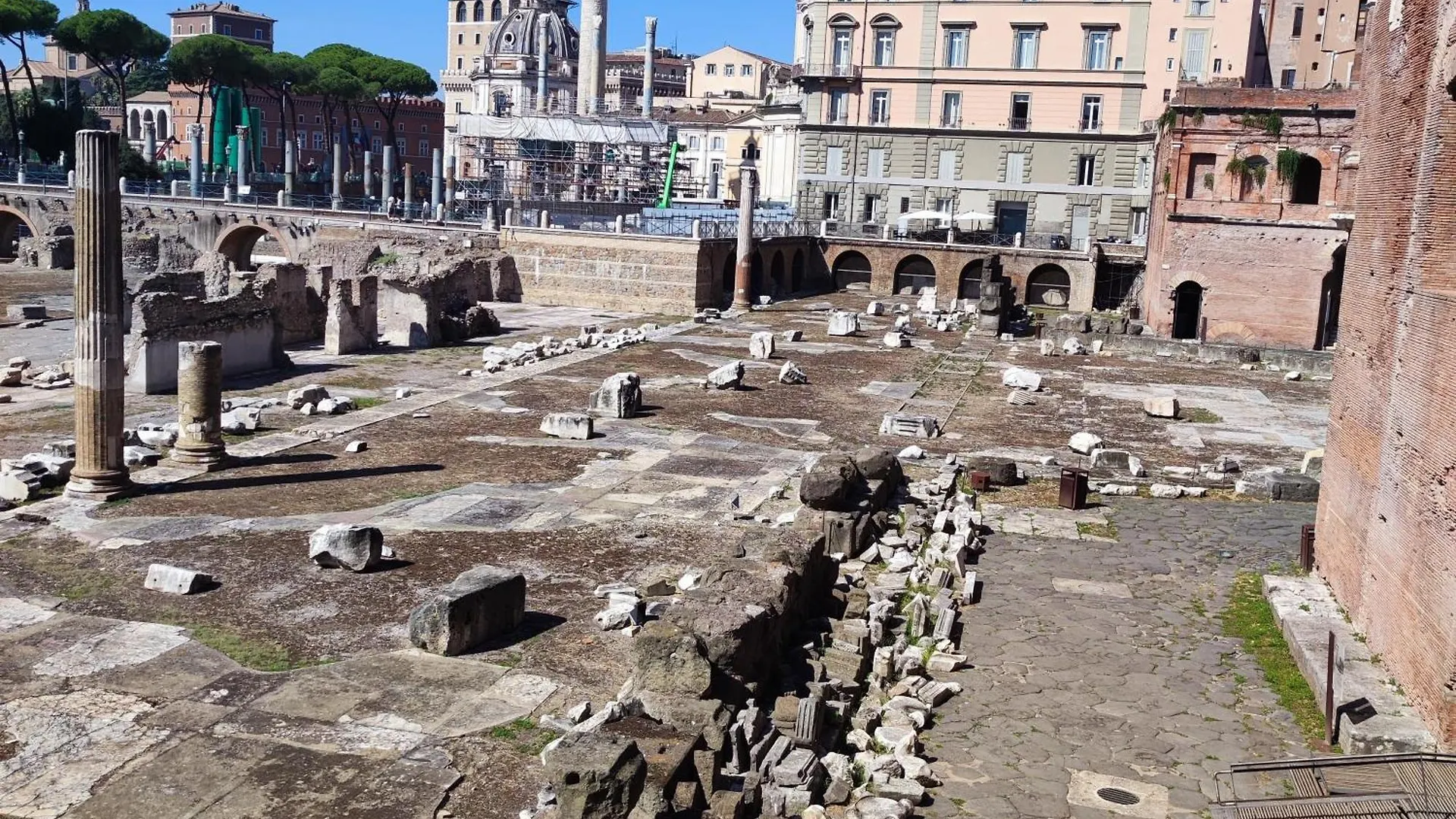 Casa Claudia ~ Rione Monti-Colosseo Ρώμη 0*,  Ιταλία